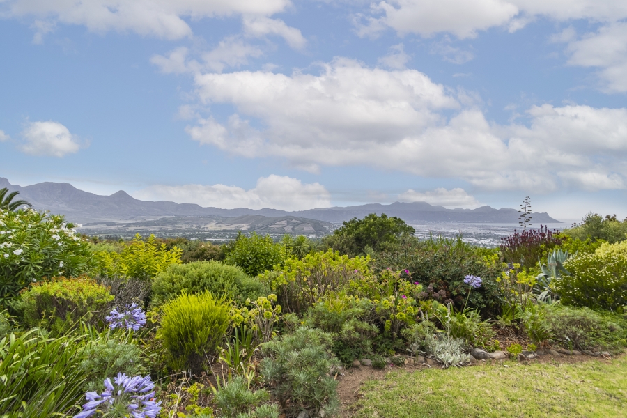 3 Bedroom Property for Sale in Spanish Farm Western Cape